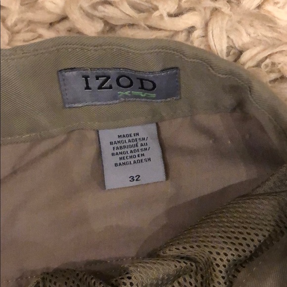 Izod men’s golf/performance shorts - Picture 3 of 4